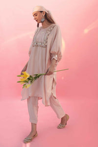 Saba  Pink Kurta Set with Pant | Prahnaaya