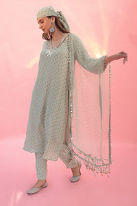 Mahi Green Kurta Set with Pant & Dupatta | Prahnaaya