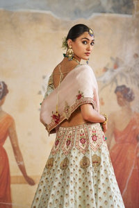 GREEN ZARDOZI LEHENGA SET | Aashima Behl