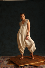 V-jumpsuit with a panel waistcoat(Off-white) | Enech