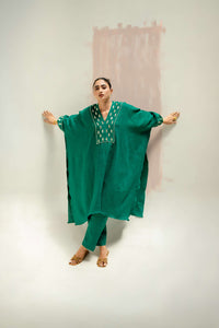 Moroccan Star Kaftan with Pants - Green | Prahnaaya
