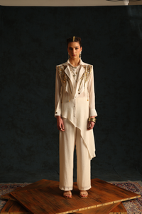 Assymetric shirt set with a cape blazer waistcoat(Off-white) | Enech