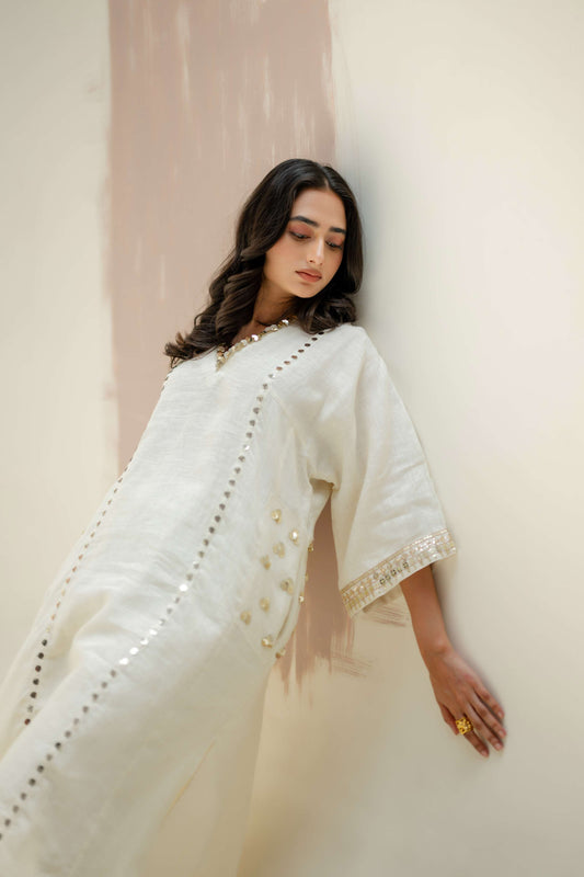 Aaram Choga Kurta with Pants - White | Prahnaaya