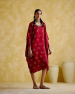 Annapoorna- Maroon bandhini Kaftan | 5Elements