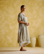 Dakshayani -Grey kaftan | 5Elements