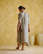 Dakshayani -Grey kaftan | 5Elements
