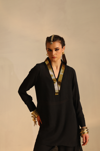Overlap collar foil tunic set(Black) | Enech