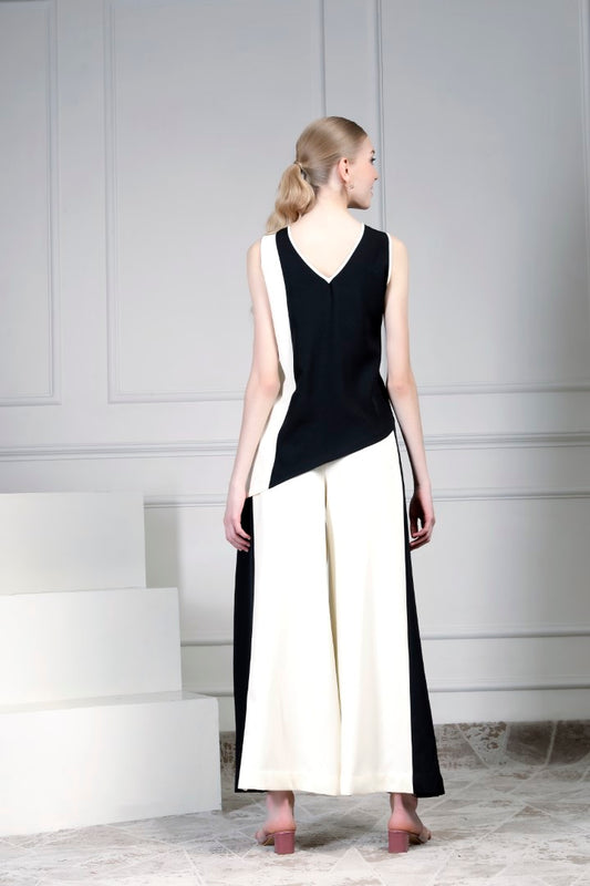 Asymmetrical monochrome top set | House of Supriya