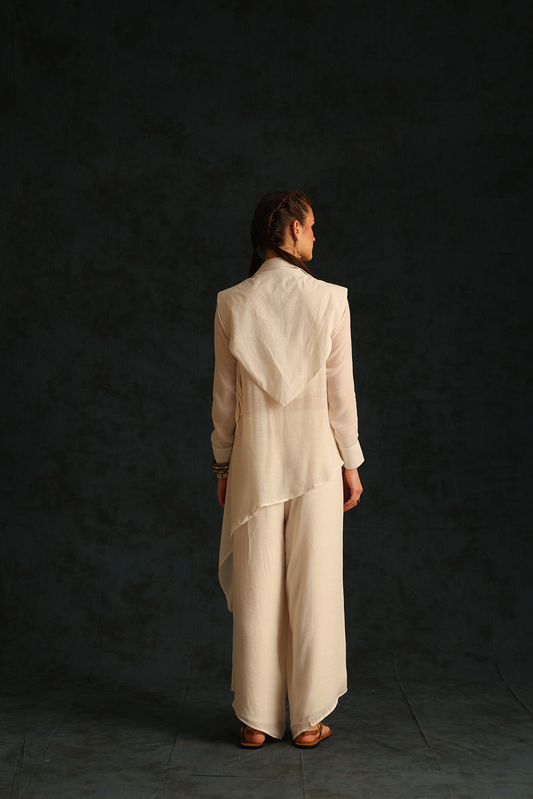 Assymetric shirt set with a cape blazer waistcoat(Off-white) | Enech