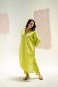 Star Antifit Kurta with Pants - Neon | Prahnaaya