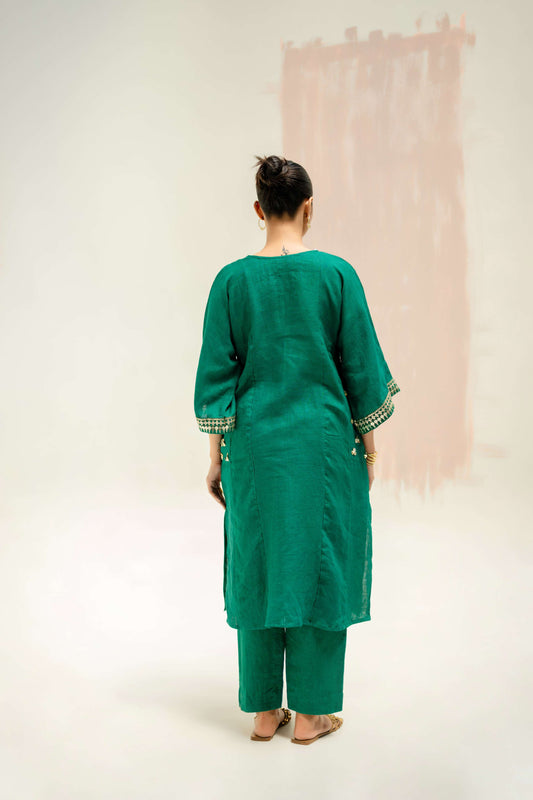 Aaram Choga Kurta with Pants - Green | Prahnaaya