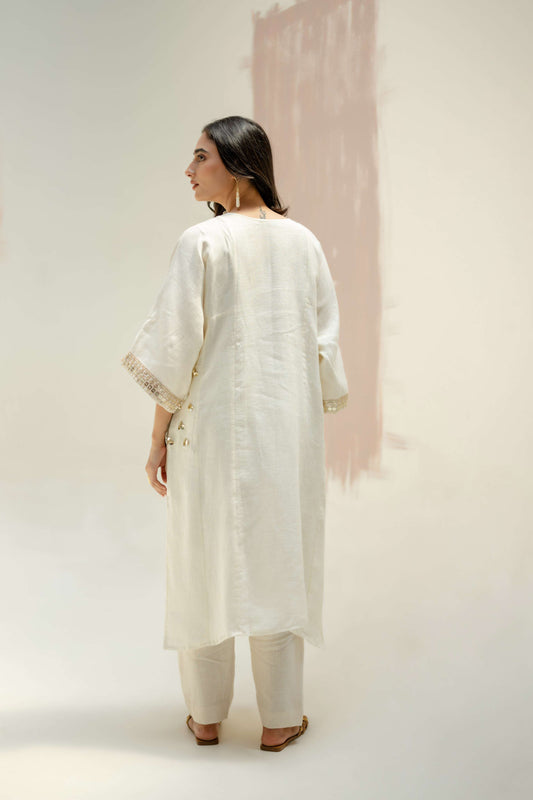 Aaram Choga Kurta with Pants - White | Prahnaaya