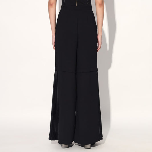 Asuka pleated pants - Black | Linetribe