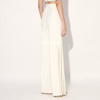 Asuka pleated pants - White | Linetribe