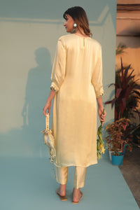 Saba Yellow Kurta Set with Pant | Prahnaaya