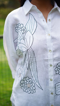 WHITE BIG FLOWER B/W SHIRT | Linen Bloom
