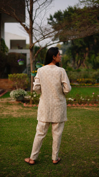 BEIGE STAR PRINT SHIRT | Linen Bloom