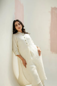 Mia Slim Kurta and Hand embroidered Pants - White | Prahnaaya