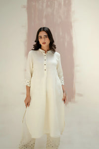 Mia Slim Kurta and Hand embroidered Pants - White | Prahnaaya