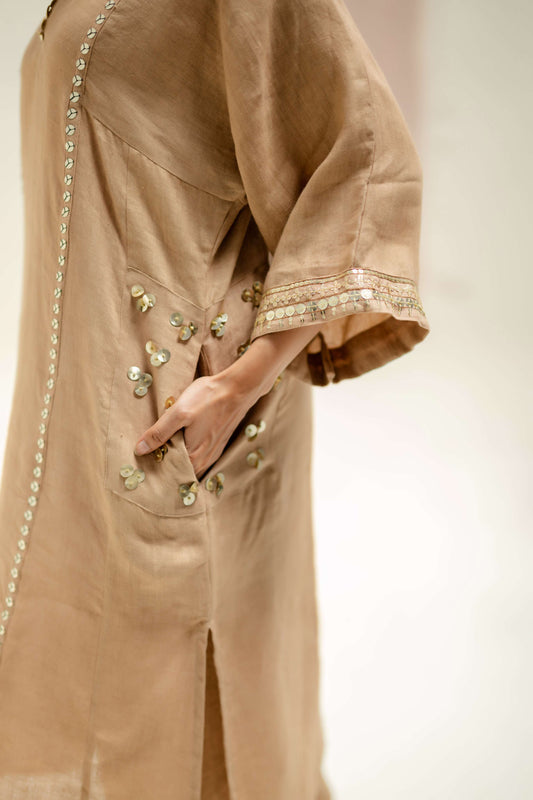 Aaram Choga Kurta with Pants - Beige | Prahnaaya