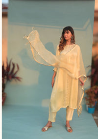 Saba Yellow Kurta Set with Pant & Dupatta | Prahnaaya
