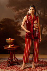 Red Aarani appliqué blazer set | Soup by Sougat Paul