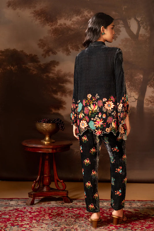 Black Aarani Embellished Shirt co-ord set | Soup by Sougat Paul