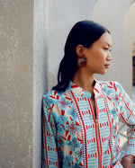 White zip shirt | Pooja Rajgarhia Gupta