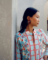 White zip shirt | Pooja Rajgarhia Gupta